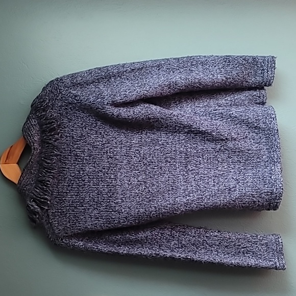 Fringed wrap sweater - Picture 3 of 5